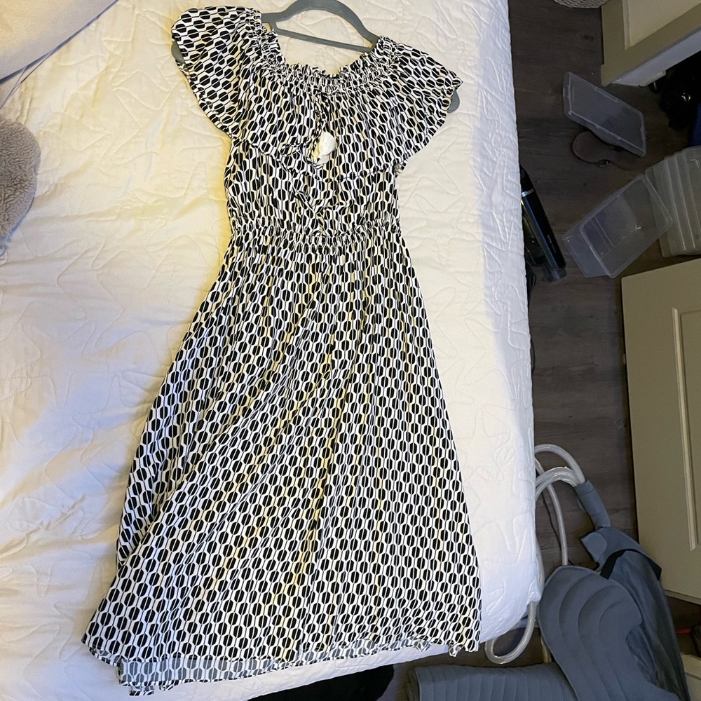 kate spade black and white dress. XXS.